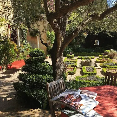 L'aumonerie - French Riviera Guest house