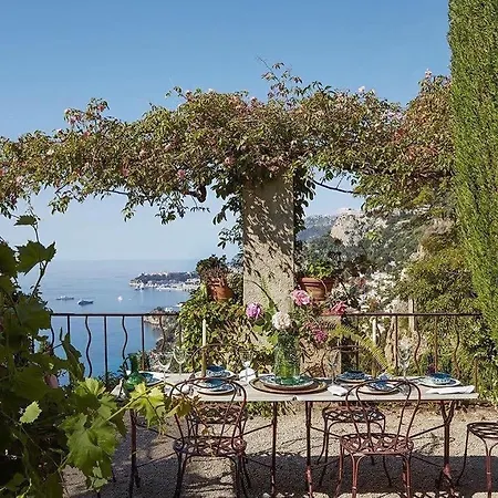 L'aumonerie - French Riviera Guest house