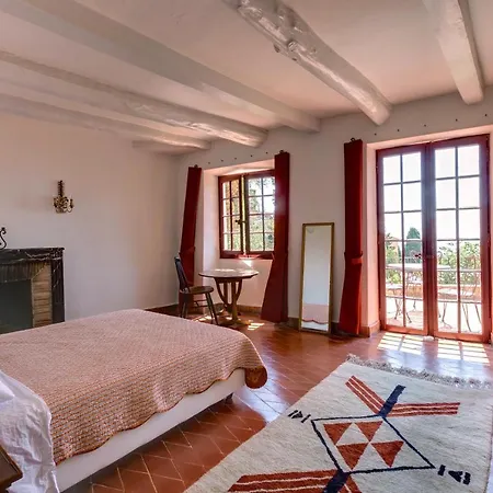 L'aumonerie - French Riviera *