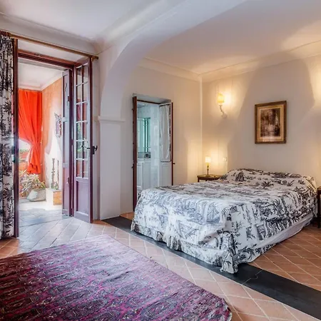 L'aumonerie - French Riviera *